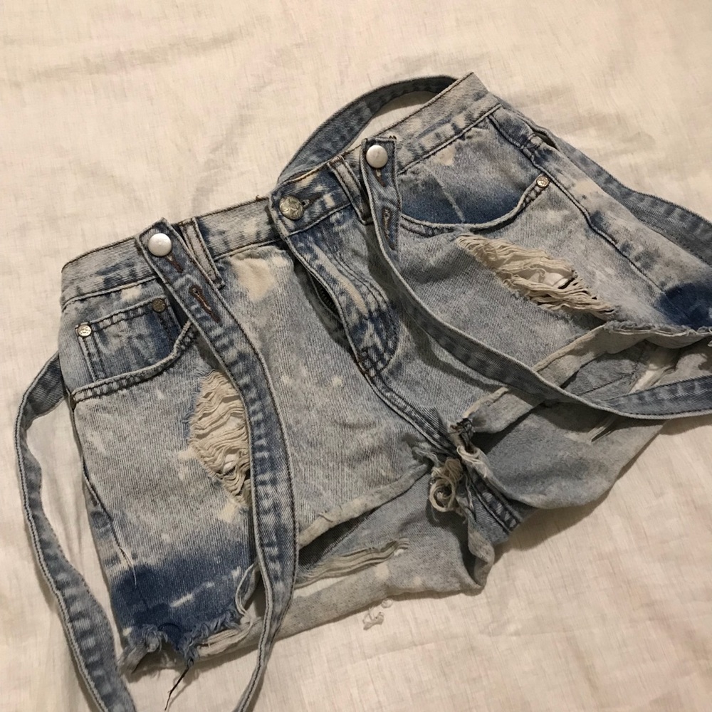 SOLD ❌
 Distressed Overall Denim Shorts